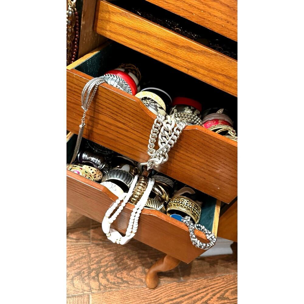 💎 Jewelry Bundle Blowout 🔥 3 ea. Necklaces, Bracelets & Earrings + Add-Ons! ! - Picture 7 of 7